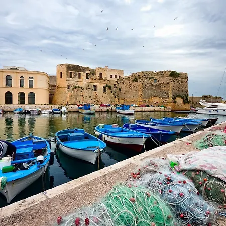 Pantabrì - Casa Tipica Su Mare Nel Centro Storico Di *