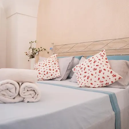 Pantabri - Casa Tipica Su Mare Nel Centro Storico Di Holiday home *