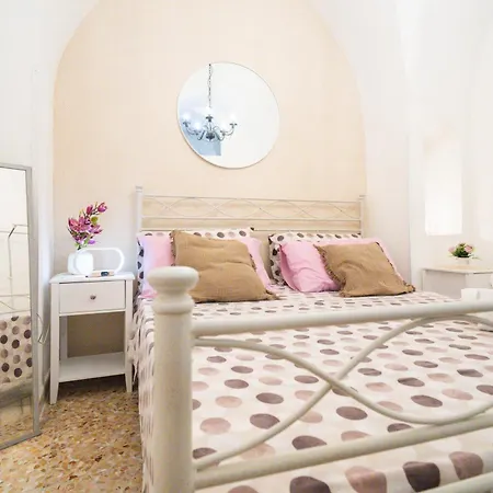 Pantabri - Casa Tipica Su Mare Nel Centro Storico Di *