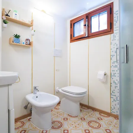 Pantabri - Casa Tipica Su Mare Nel Centro Storico Di Holiday home Gallipoli
